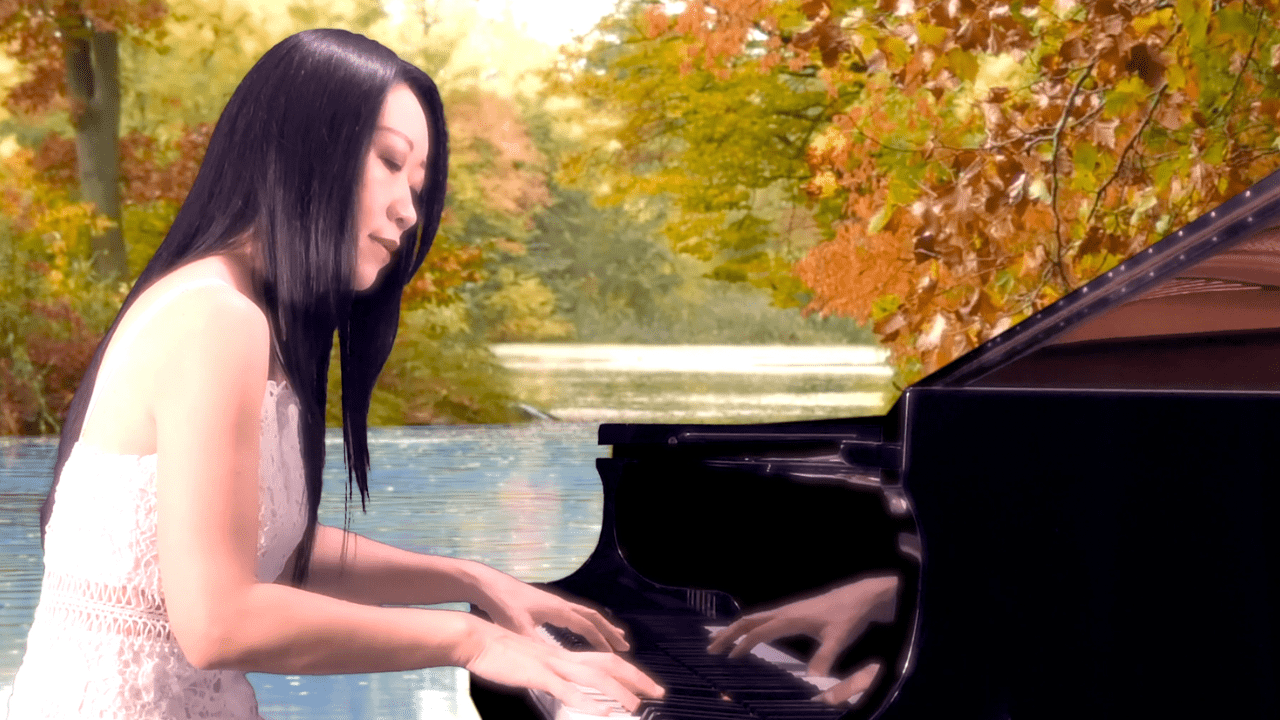 Mable May pianist relaxing piano music. The Swan